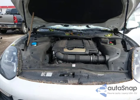 2016 Porsche Cayenne from USA, damaged, VIN WP1AA2A22GKA14931